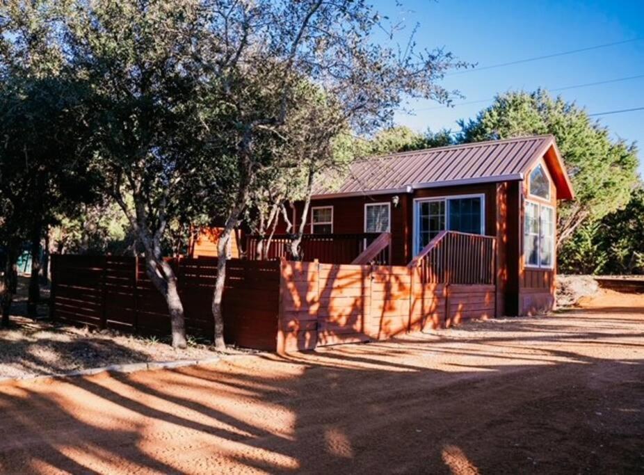 The Bison Cabin - The Cabins At Rim Rock 奧斯汀 外观 照片